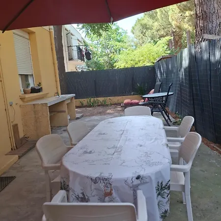 Petit Paradis A 50 Metres * أرجيليه- سور- مير